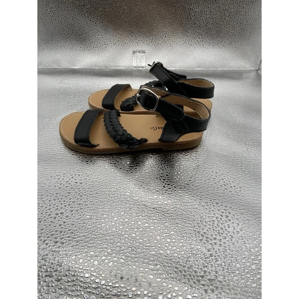 A Bear Co. Girls Black Braided Buckle Strappy Flat Open Toe Sandals‎ Size 9